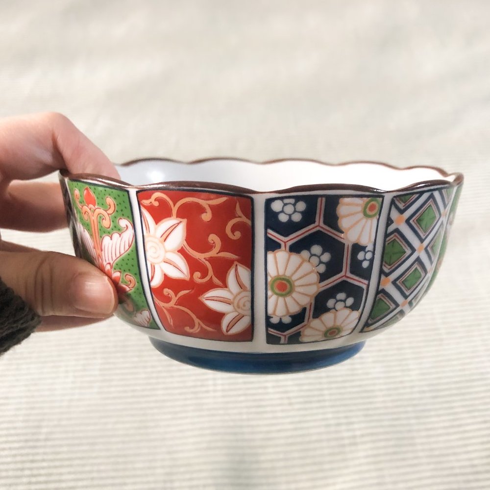 Japanese Pattern Ceramic Bowl - Picture 2 of 4